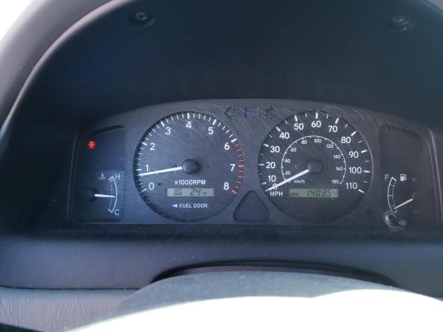 Photo 9 from auction – 2002 TOYOTA COROLLA CE with VIN 2T1BR12E02C573275