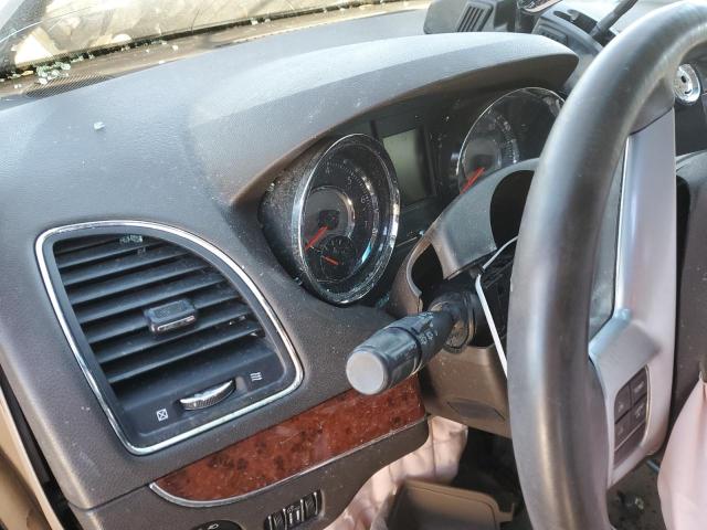 Photo 9 from auction – 2013 CHRYSLER TOWN & COU with VIN 2C4RC1BG1DR557803