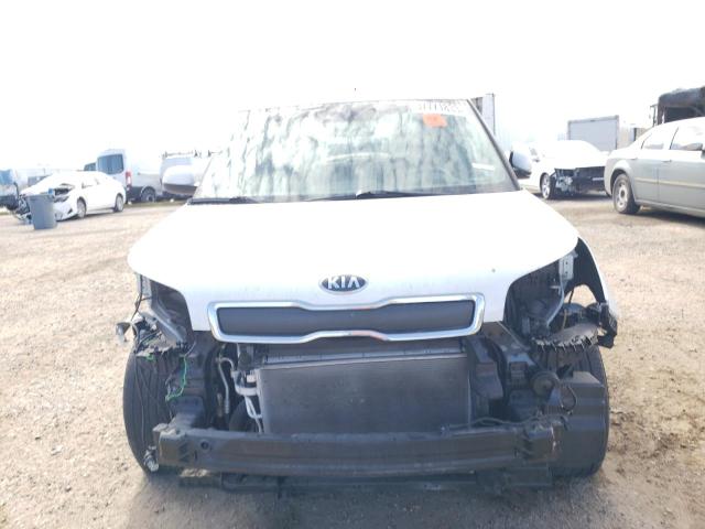 Photo 5 from auction – 2015 KIA SOUL with VIN KNDJN2A28F7225316