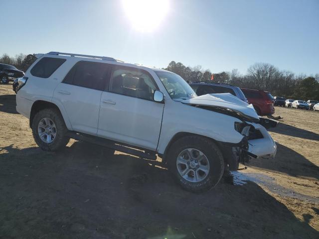 Photo 4 from auction – 2018 TOYOTA 4RUNNER SR with VIN JTEBU5JR9J5492017