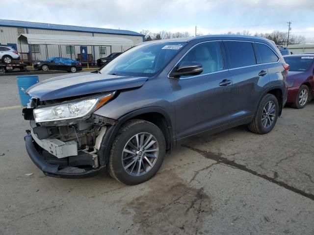 TOYOTA HIGHLANDER 2017 with VIN 5TDJZRFH5HS479603 - Photo from auction