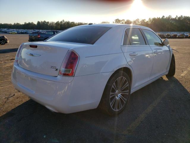 Photo 3 from auction – 2014 CHRYSLER 300 S with VIN 2C3CCABG1EH132843