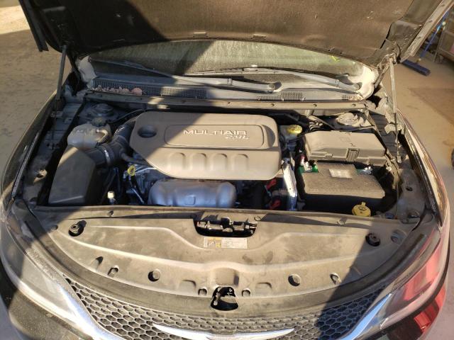 Photo 11 from auction – 2015 CHRYSLER 200 LIMITE with VIN 1C3CCCAB9FN568768