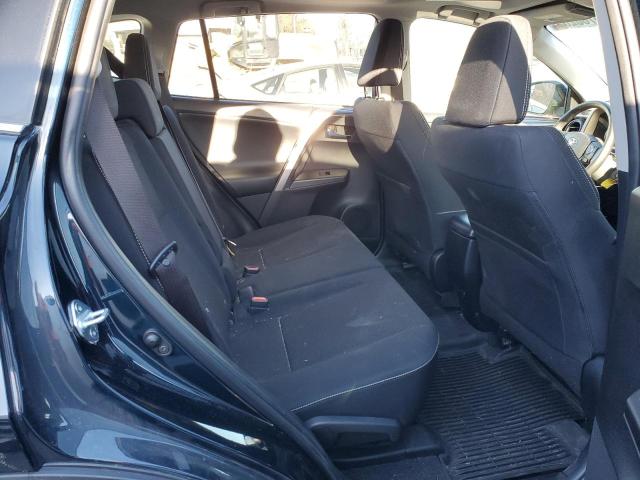 Photo 11 from auction – 2017 TOYOTA RAV4 XLE with VIN JTMRFREVXHD208518