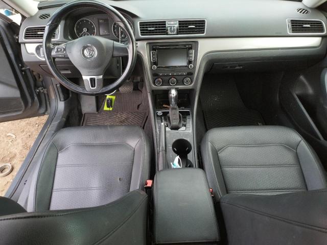 Photo 8 from auction – 2015 VOLKSWAGEN PASSAT S with VIN 1VWAT7A37FC074422