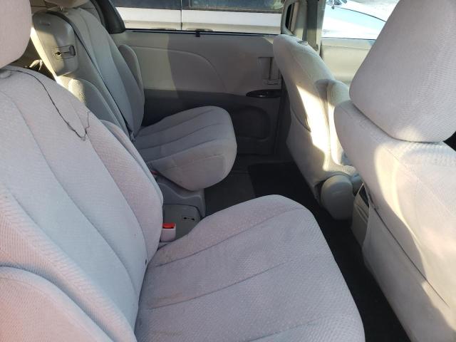 Photo 11 from auction – 2011 TOYOTA SIENNA LE with VIN 5TDKK3DC3BS129505