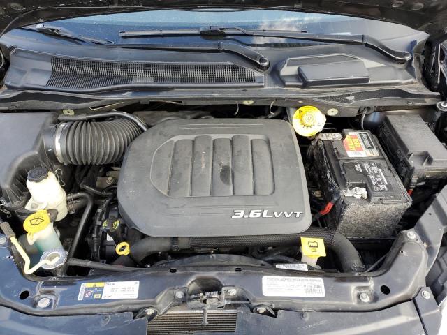 Photo 12 from auction – 2014 CHRYSLER TOWN & COU with VIN 2C4RC1CGXER276969
