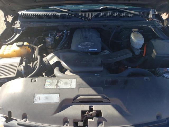 Photo 12 from auction – 2003 CHEVROLET SUBURBAN K with VIN 3GNFK16Z23G305748