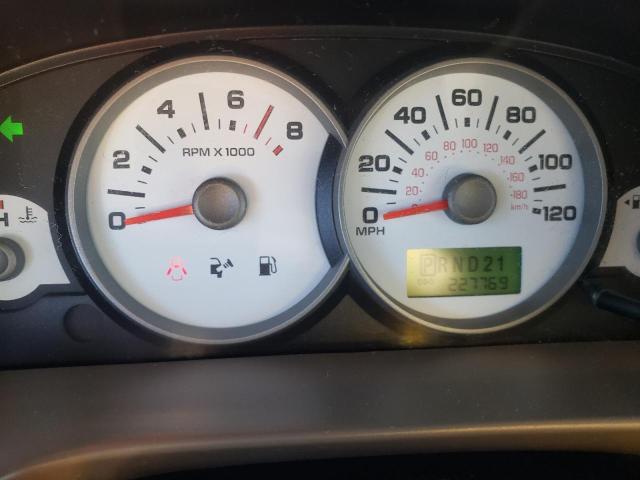 Photo 9 from auction – 2005 FORD ESCAPE with VIN 1FMYU03135KD62326
