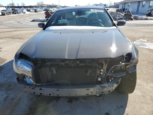Photo 5 from auction – 2018 CHRYSLER 300 S with VIN 2C3CCABG0JH120127