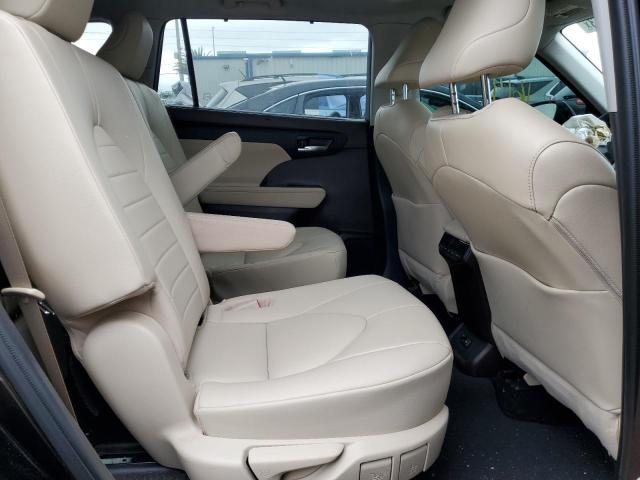 Photo 11 from auction – 2022 TOYOTA HIGHLANDER with VIN 5TDGZRAH5NS540350
