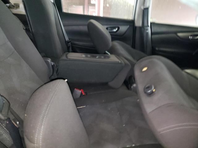Photo 10 from auction – 2016 NISSAN ROGUE S with VIN KNMAT2MT2GP675538