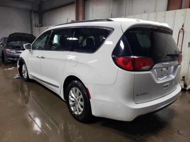 Photo 2 from auction – 2017 CHRYSLER PACIFICA T with VIN 2C4RC1BG3HR521066