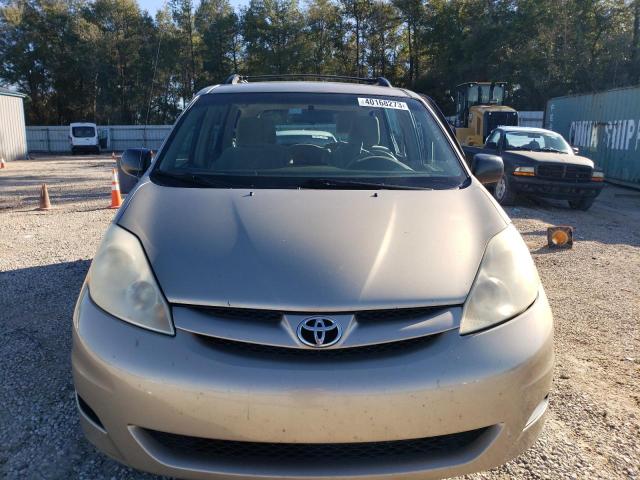 Photo 5 from auction – 2010 TOYOTA SIENNA CE with VIN 5TDKK4CC2AS343021