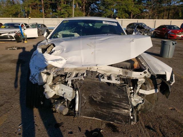 Photo 5 from auction – 2014 CHRYSLER 300 S with VIN 2C3CCABG1EH132843