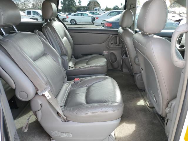 Photo 11 from auction – 2004 TOYOTA SIENNA CE with VIN 5TDZA23C74S034297