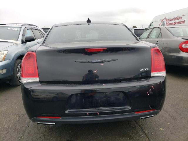 Photo 6 from auction – 2016 CHRYSLER 300 LIMITE with VIN 2C3CCAAG2GH229831