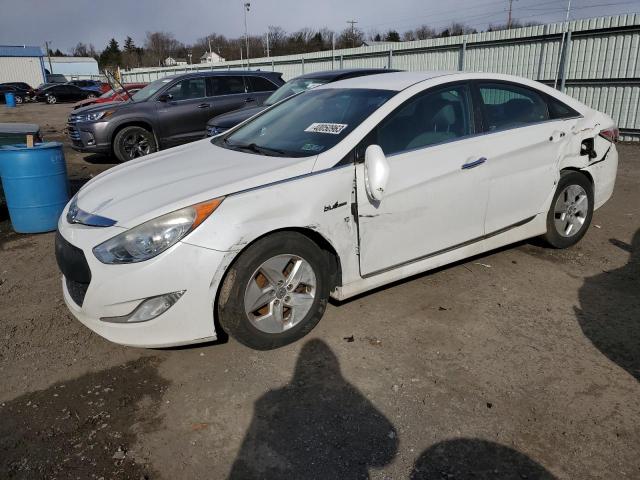 HYUNDAI SONATA HYB 2011 with VIN KMHEC4A4XBA005365 - Photo from auction