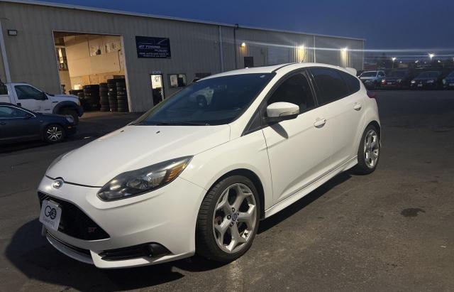 Photo 2 from auction – 2013 FORD FOCUS ST with VIN 1FADP3L90DL235615