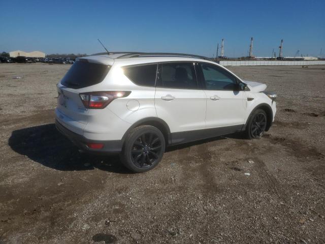 Photo 3 from auction – 2017 FORD ESCAPE TIT with VIN 1FMCU0J97HUD53236