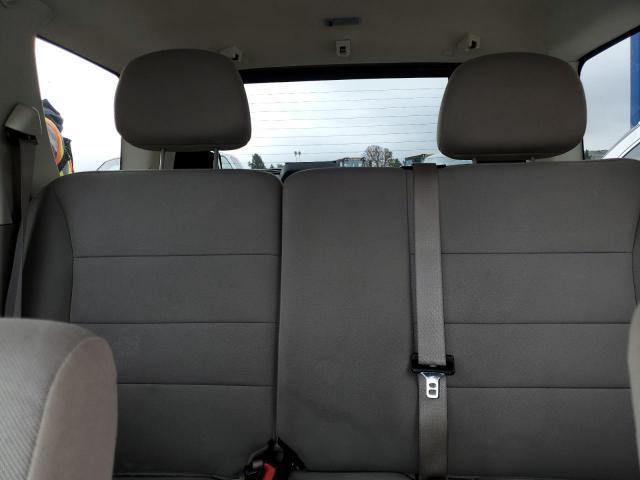 Photo 10 from auction – 2010 FORD ESCAPE XLT with VIN 1FMCU0DG1AKB61600