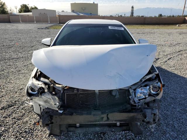 Photo 5 from auction – 2017 TOYOTA CAMRY LE with VIN 4T1BF1FK9HU404985
