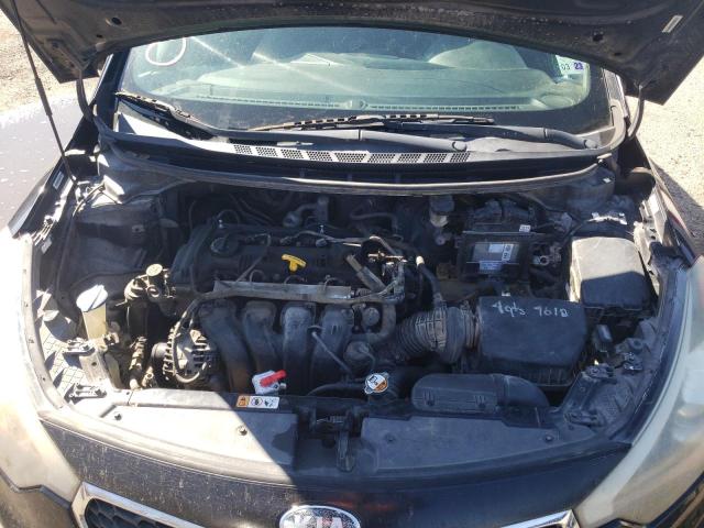 Photo 11 from auction – 2014 KIA FORTE LX with VIN KNAFK4A67E5181037