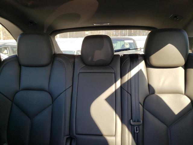 Photo 10 from auction – 2016 PORSCHE CAYENNE SE with VIN WP1AE2A29GLA18652
