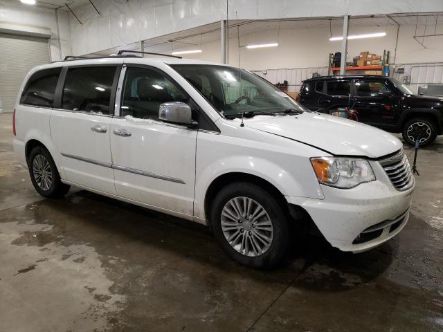 Photo 4 from auction – 2014 CHRYSLER TOWN & COU with VIN 2C4RC1CG4ER225502