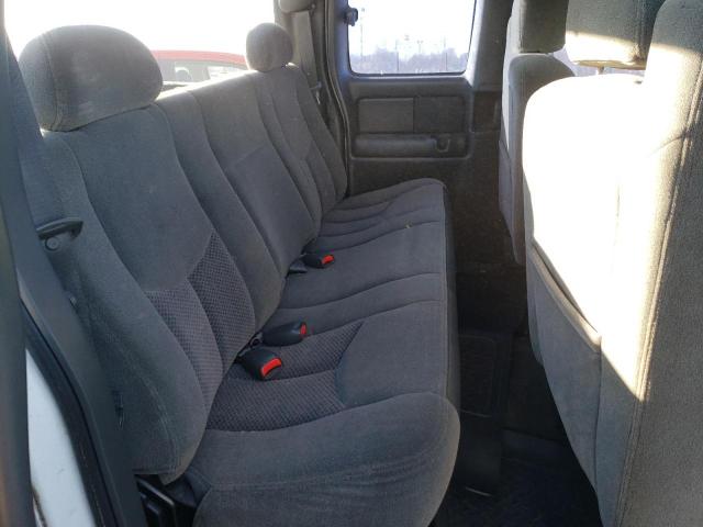Photo 11 from auction – 2003 CHEVROLET SILVERADO with VIN 2GCEK19V531337373