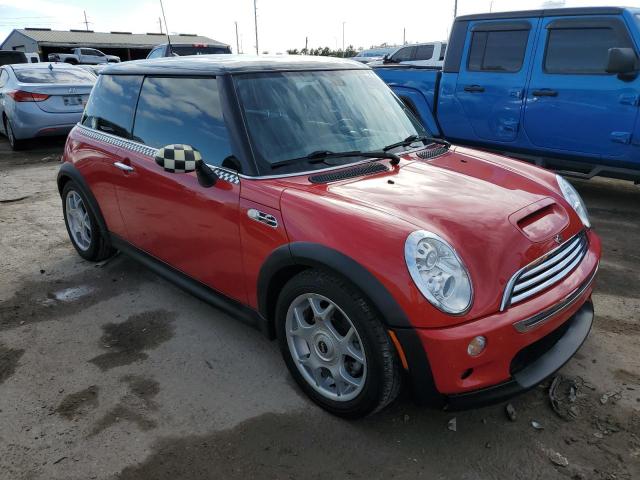 Photo 4 from auction – 2005 MINI COOPER S with VIN WMWRE33565TG98220