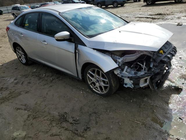 Photo 4 from auction – 2015 FORD FOCUS SE with VIN 1FADP3F25FL240021