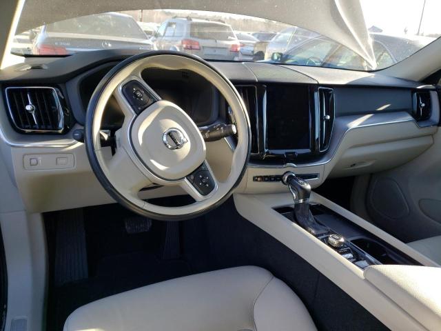 Photo 8 from auction – 2021 VOLVO XC60 T5 MO with VIN YV4102RK3M1737985