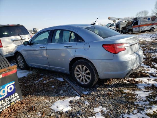 Photo 2 from auction – 2013 CHRYSLER 200 LIMITE with VIN 1C3CCBCGXDN598670