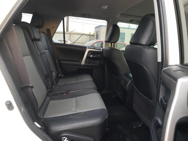Photo 11 from auction – 2019 TOYOTA 4RUNNER SR with VIN JTEBU5JRXK5658806