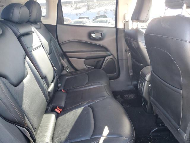 Photo 11 from auction – 2018 JEEP COMPASS LI with VIN 3C4NJDCB1JT232134