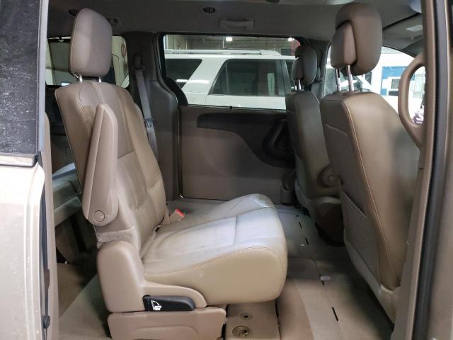 Photo 11 from auction – 2016 CHRYSLER TOWN & COU with VIN 2C4RC1BGXGR254264