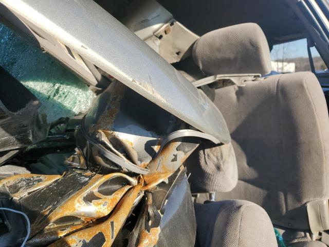 Photo 10 from auction – 2003 TOYOTA SEQUOIA SR with VIN 5TDZT34A43S202098