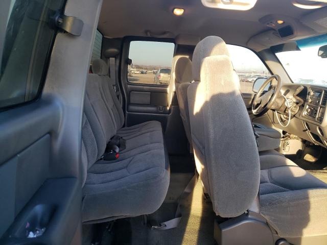 Photo 10 from auction – 2003 CHEVROLET SILVERADO with VIN 2GCEC19V331157970