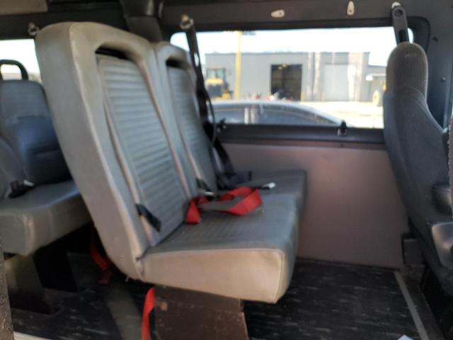 Photo 11 from auction – 2003 DODGE RAM VAN B3 with VIN 2D7LB31Z63K525806