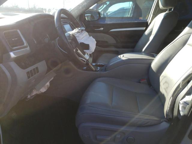Foto 7 de la subasta – 2018 TOYOTA HIGHLANDER con VIN 5TDKZRFH3JS547536