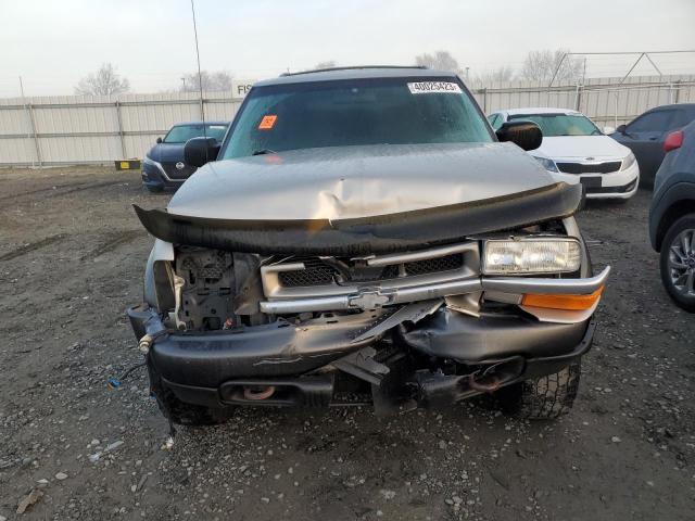 Photo 5 from auction – 2002 CHEVROLET BLAZER with VIN 1GNCT18W32K144546