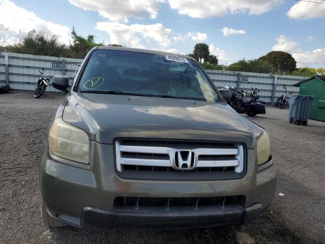 Photo 5 from auction – 2006 HONDA PILOT LX with VIN 5FNYF28136B039153