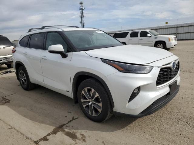 Photo 4 from auction – 2022 TOYOTA HIGHLANDER with VIN 5TDHBRCH6NS551847