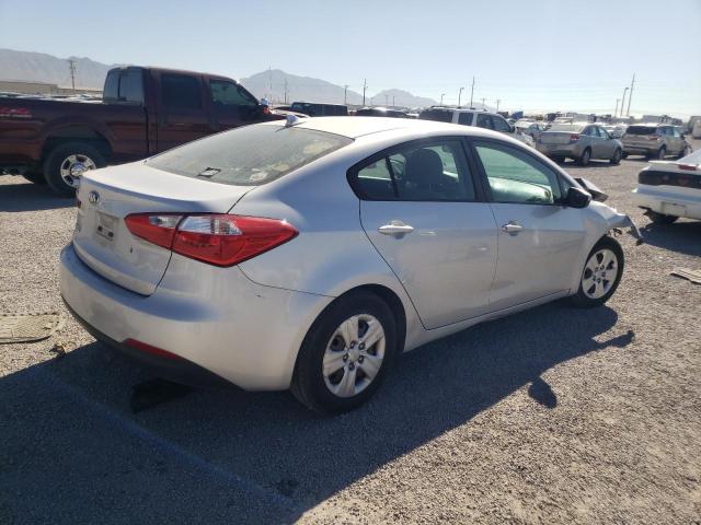 Photo 3 from auction – 2015 KIA FORTE LX with VIN KNAFK4A61F5330141
