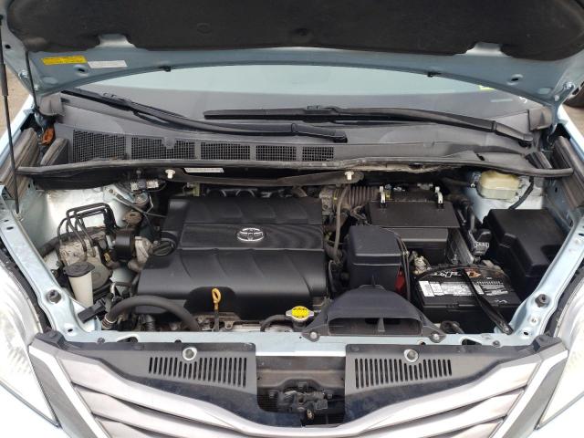 Photo 12 from auction – 2016 TOYOTA SIENNA XLE with VIN 5TDDK3DC5GS139565