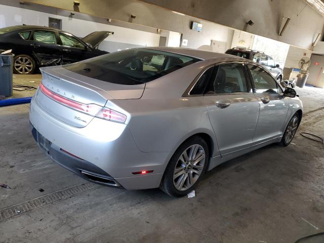 Photo 3 from auction – 2016 LINCOLN MKZ with VIN 3LN6L2G95GR626781