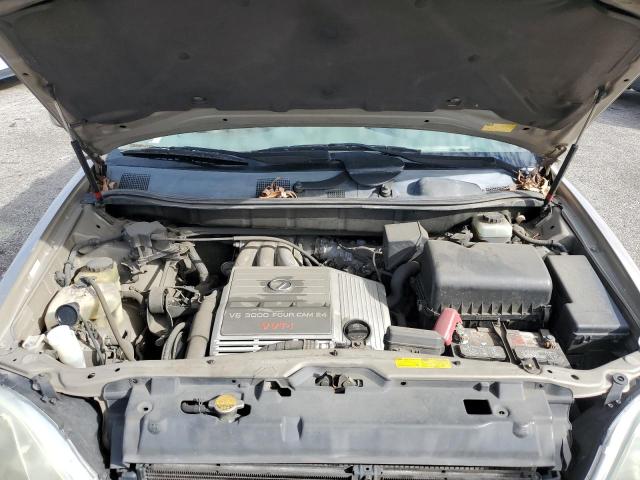 Photo 12 from auction – 2001 LEXUS RX 300 with VIN JTJGF10U210106535