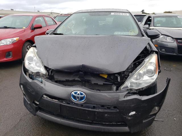 Photo 5 from auction – 2012 TOYOTA PRIUS C with VIN JTDKDTB32C1015359