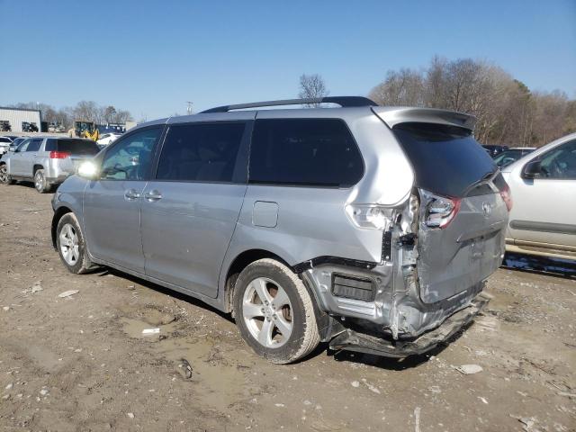 Photo 2 from auction – 2017 TOYOTA SIENNA LE with VIN 5TDKZ3DC3HS847544